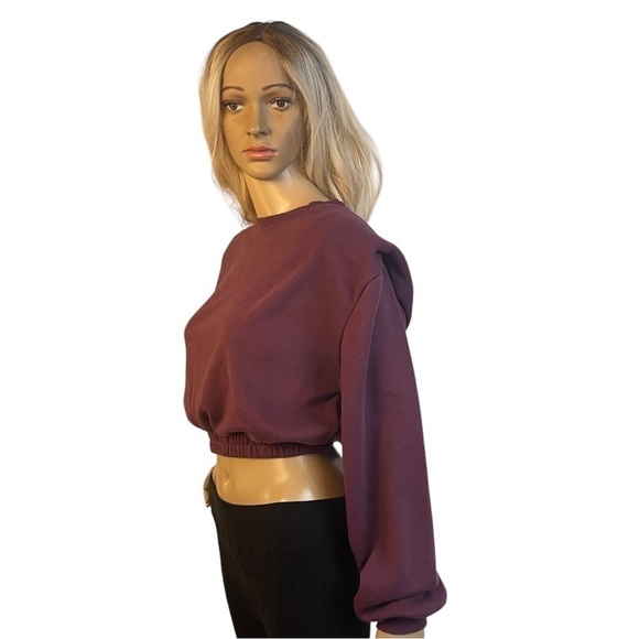 Kendall + Kylie Maroon Cropped Sweatshirt - Picture 3 of 9